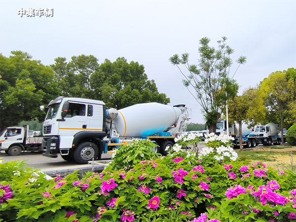 牡丹綻妍 譜寫(xiě)新篇 | 從車(chē)間到牡丹園，這些行業(yè)大腕為何集體"點(diǎn)贊"？