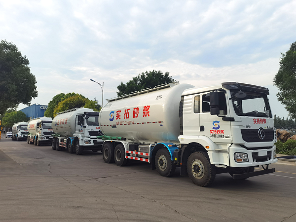 一分信任，十分責(zé)任，中集凌宇粉罐車交付六年老客戶！
