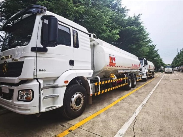 海外發(fā)車！中集凌宇實(shí)力交付，“量身定制”贏得市場贊譽(yù)！